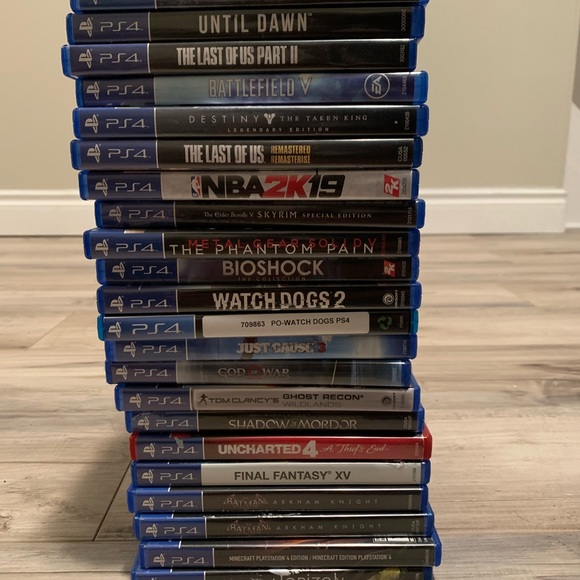 I have multiple PS4 games for sale!! Pickup Cambridge! Games start from $20 - Picture 4 of 4